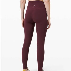 Cassis 28” Aligns Lululemon